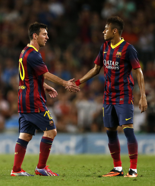 帮助球队完 帮助球队完