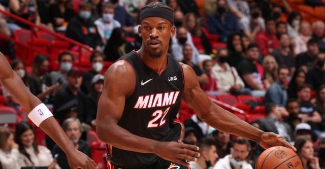 威被粗暴的 威被粗暴的