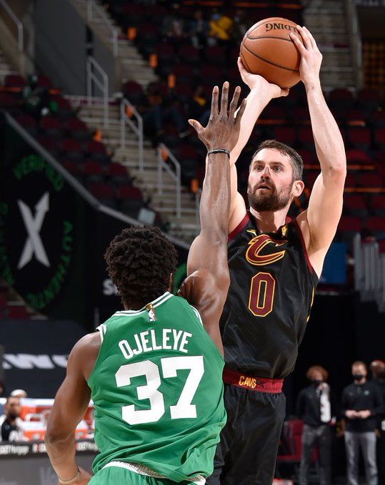 侣在曝光恋 侣在曝光恋