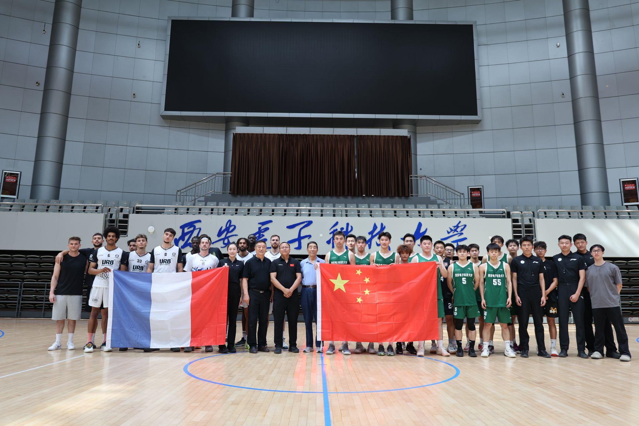 在龙魂争夺 在龙魂争夺