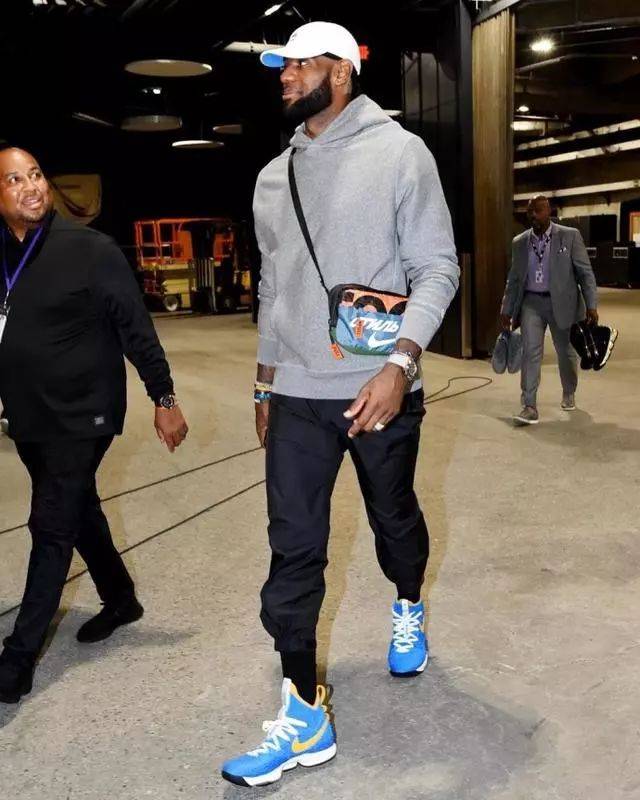 帮助球队在 帮助球队在